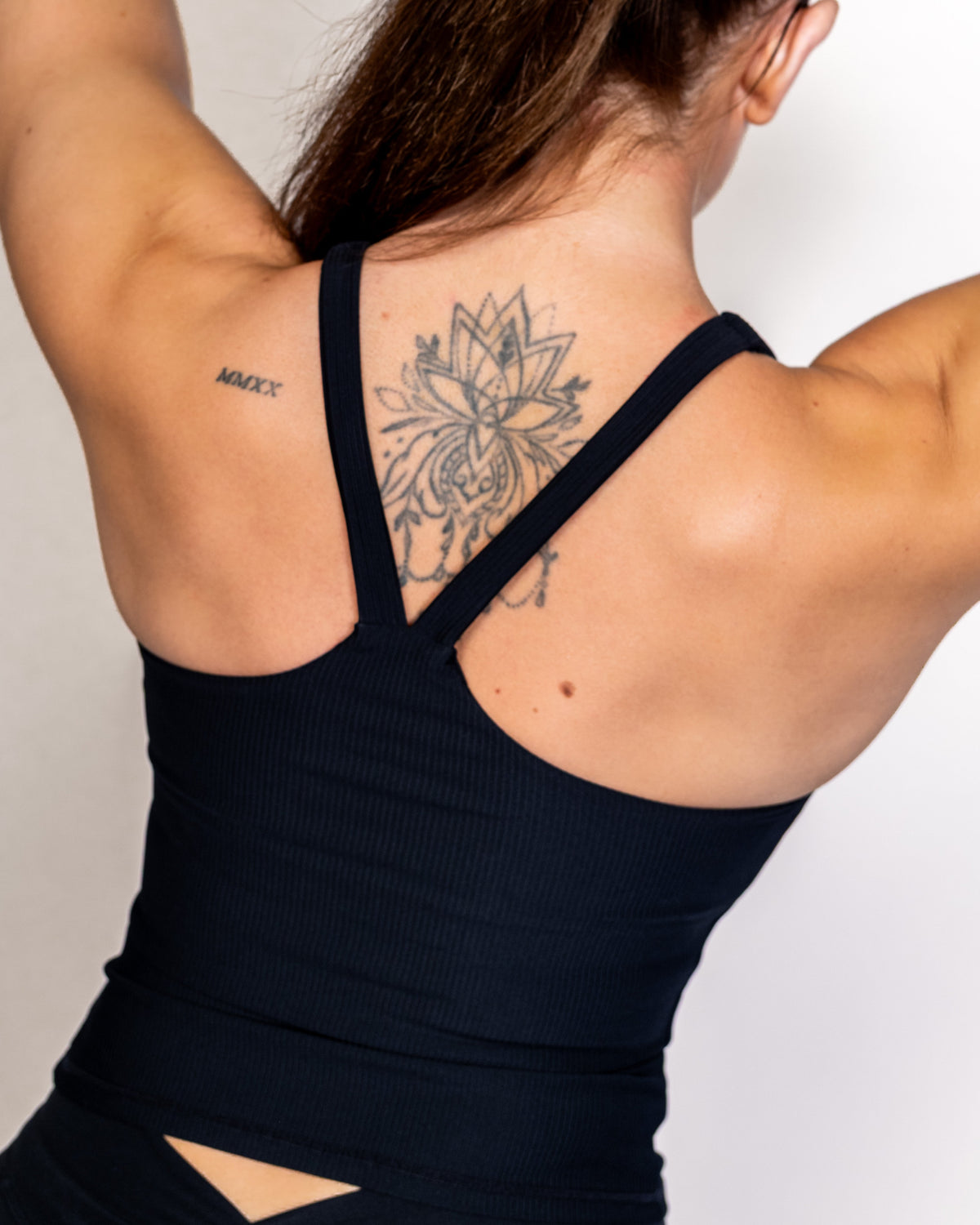CONTOUR Ribbed Support Tank - VXS GYM WEAR