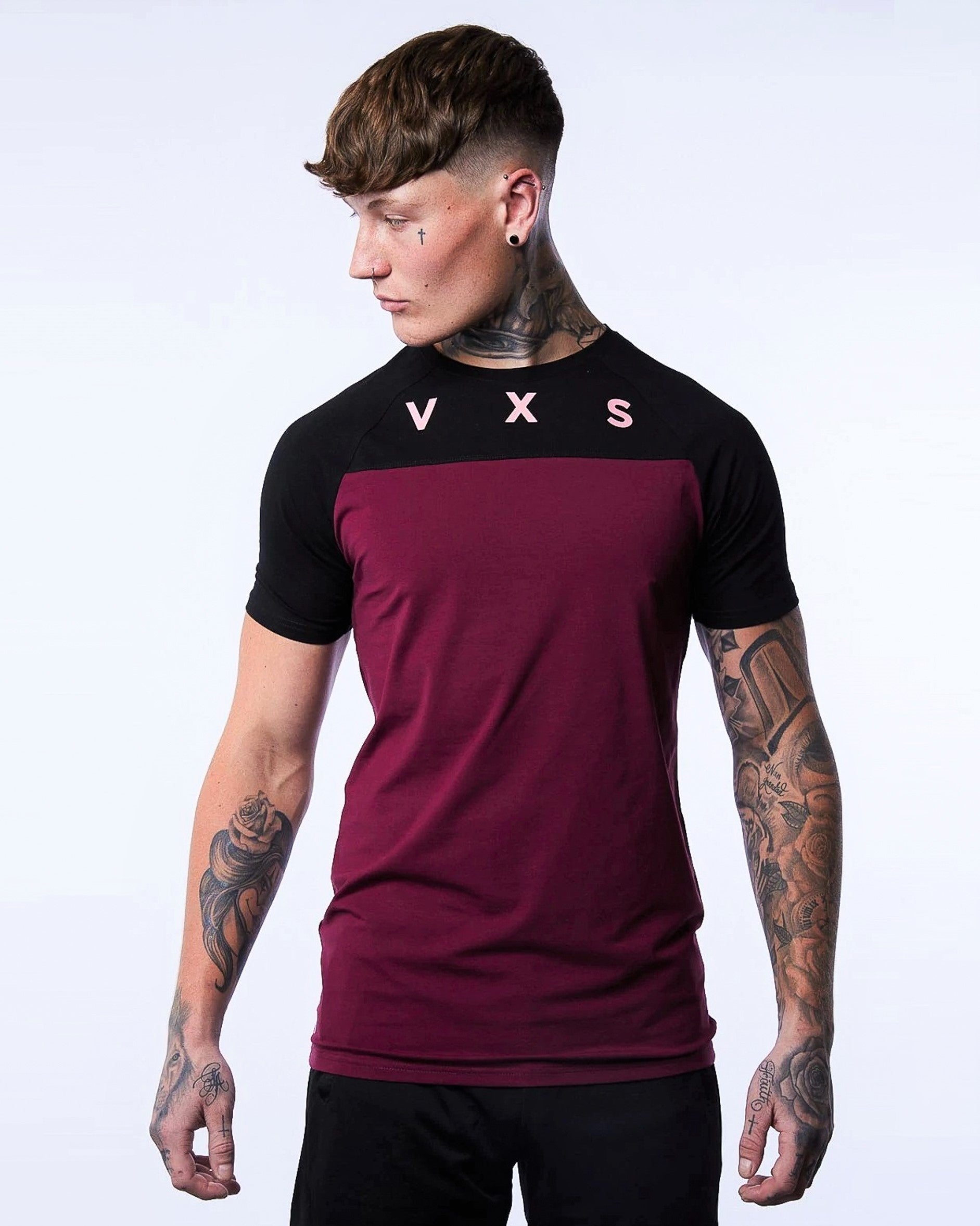Aces T-Shirt [Black/Burgundy] - VXS GYM WEAR